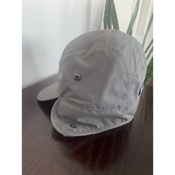 Lands' End Men's Gray Sherpa Lined Waterproof Winter Earmuff Hat Size S-M - Picture 6 of 6